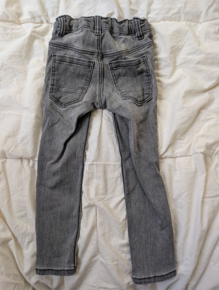 Jean gris - photo numéro 2
