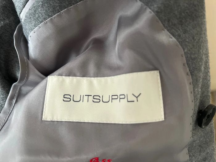 Tailleur pantalon gris clair veste croisée 6 boutons en laine et cachemire - Suitsupply - photo numéro 10