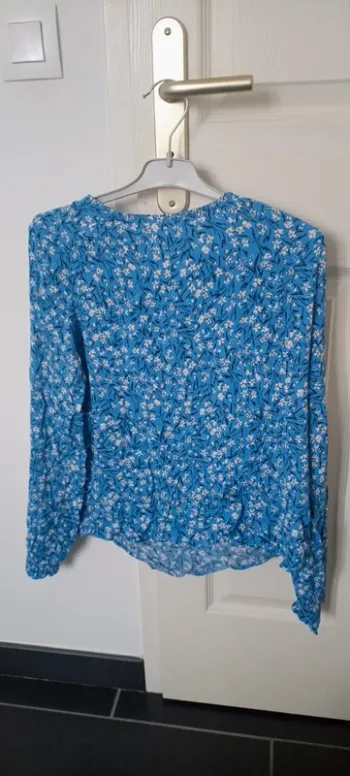 Tee shirt fleuri manches longues