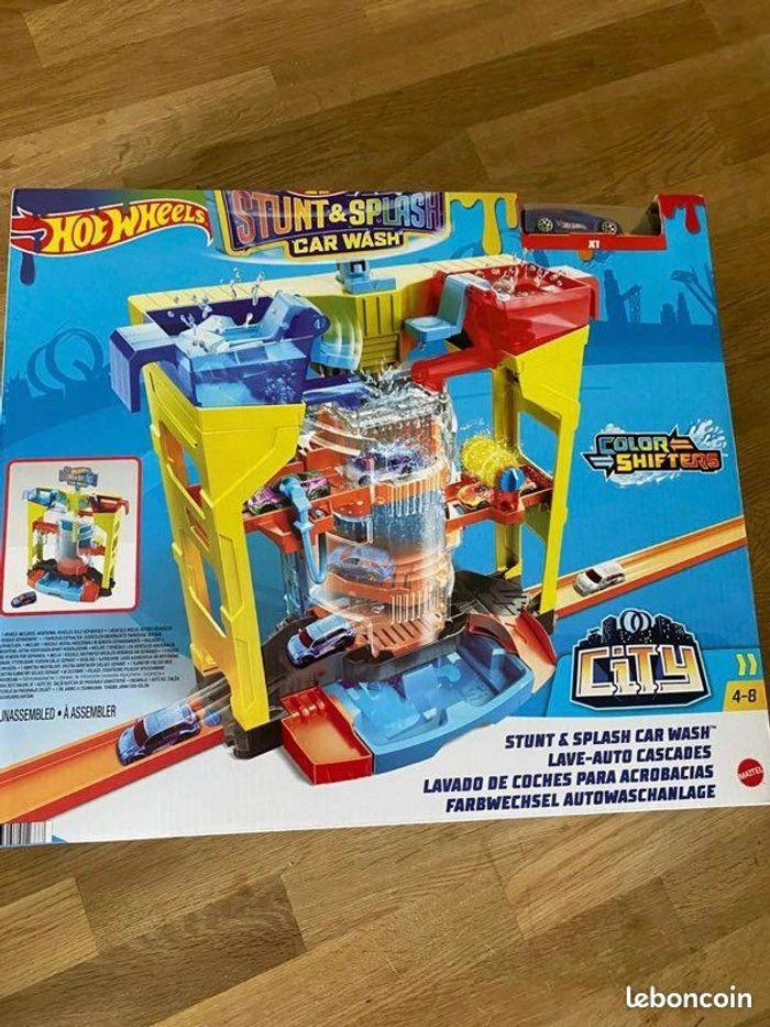 Lave auto cascades hot wheels
