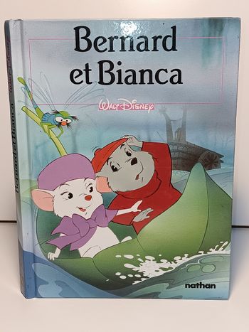 Livre vintage Walt Disney Bernard et Bianca 111 pages (dépôt légal nov 91)