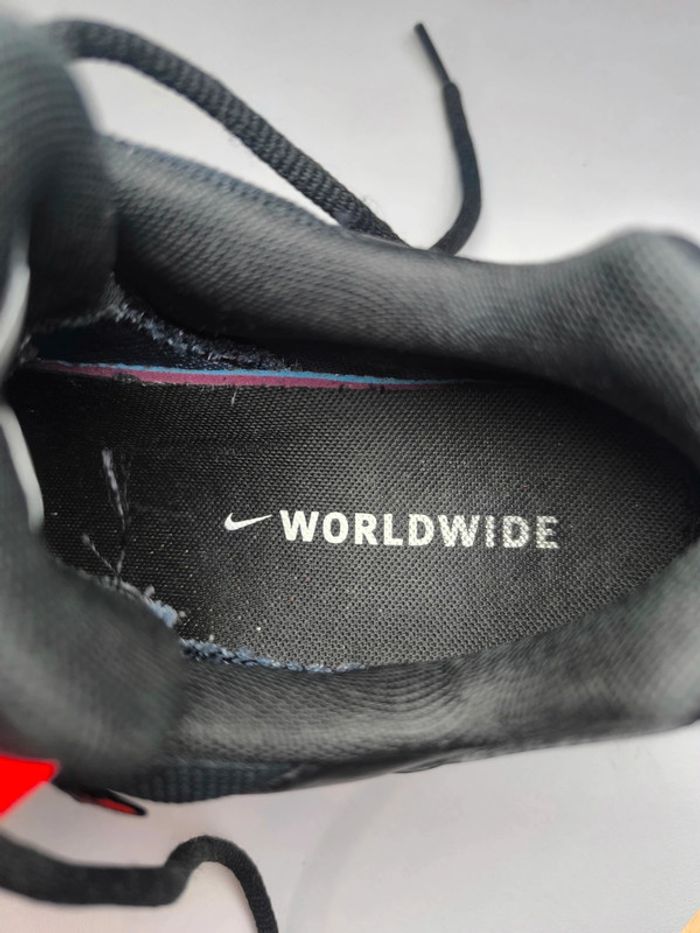 Baskets Nike air max 95 Worldwide black noir pointure 38.5 bon état - photo numéro 10