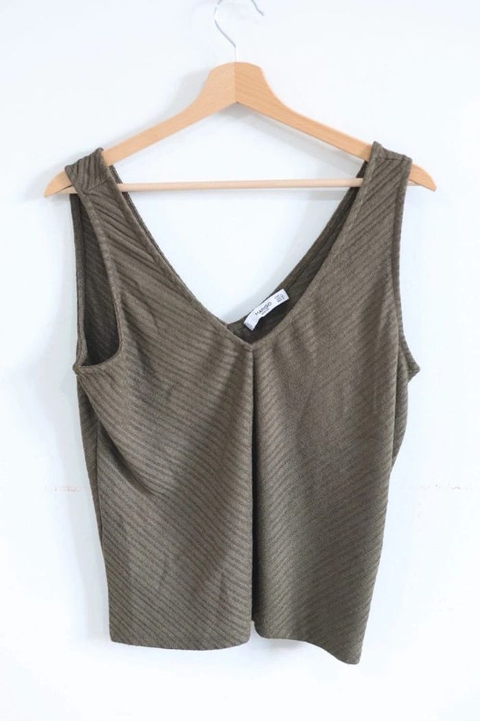 C56 débardeur kaki Mango L