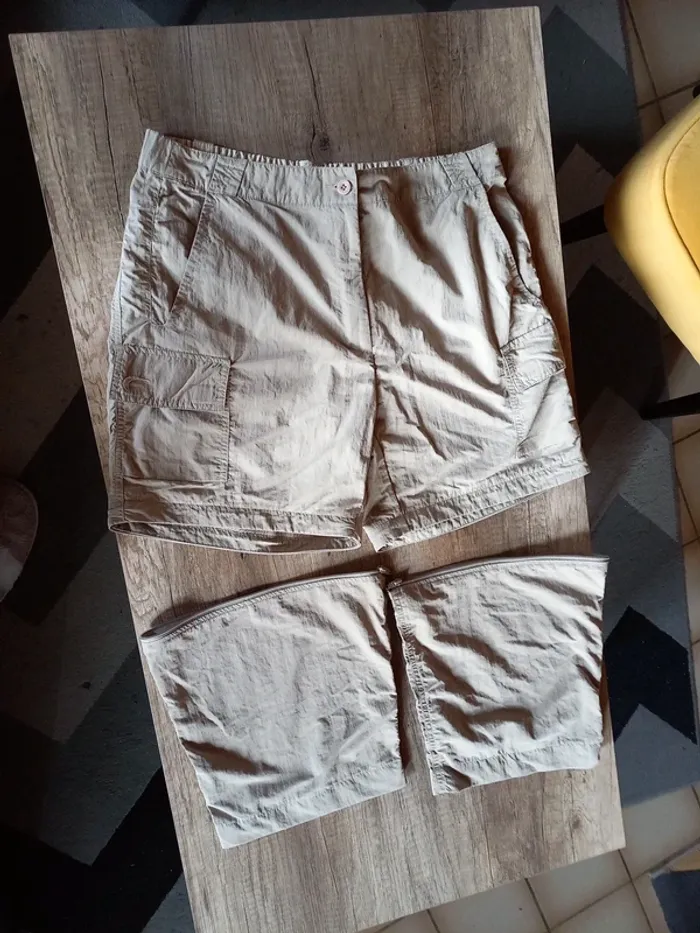 Short beige - photo numéro 2