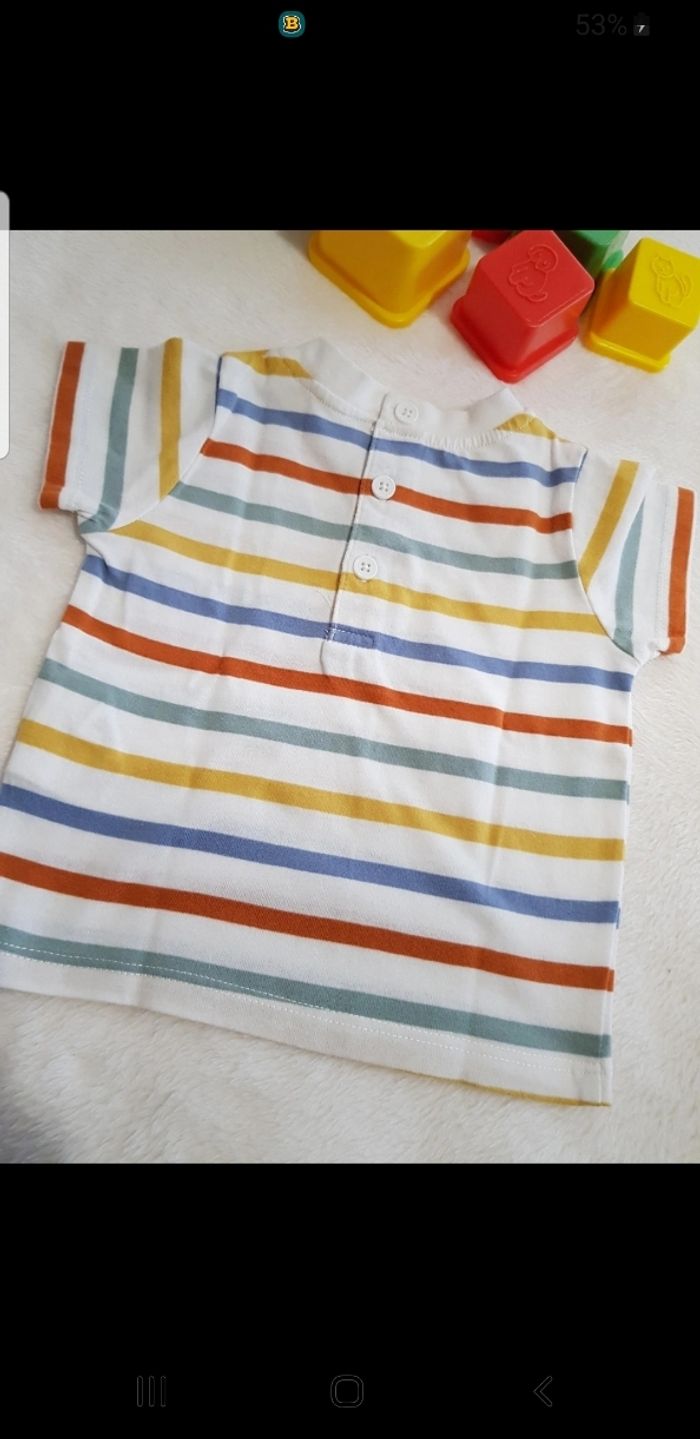 T.shirt bébé taille 6 mois - photo numéro 2