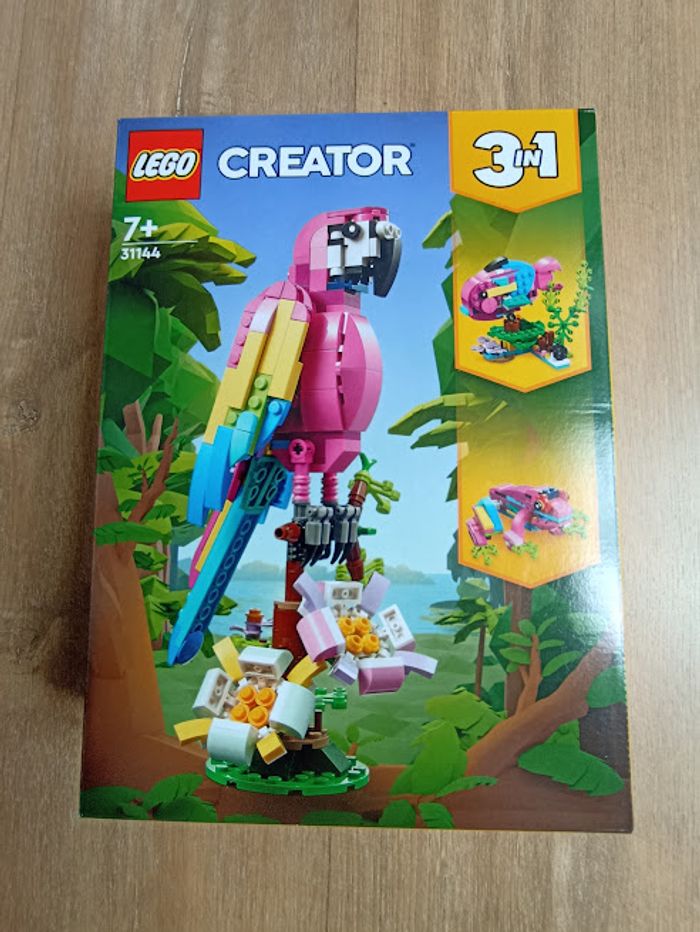 LEGO 🧱 Creator 31144 Le perroquet exotique rose