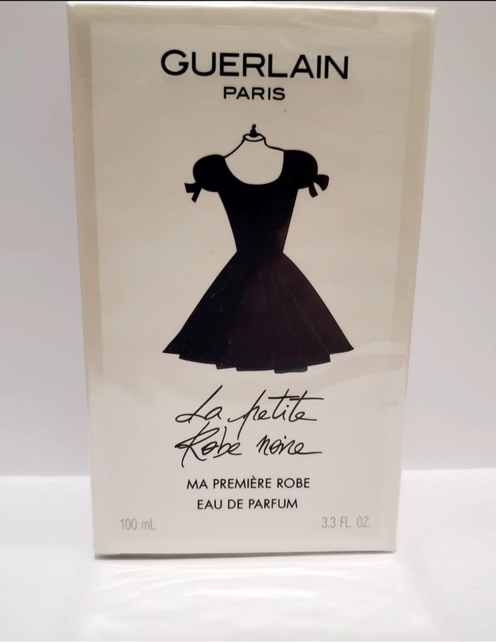 La petite robe noir guerlain