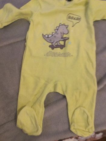 grenouillère 6 mois tbe kiabi tbe mixte