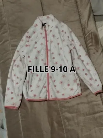 Veste polaire Inextenso blanc motifs étoiles fille 9-10 ans