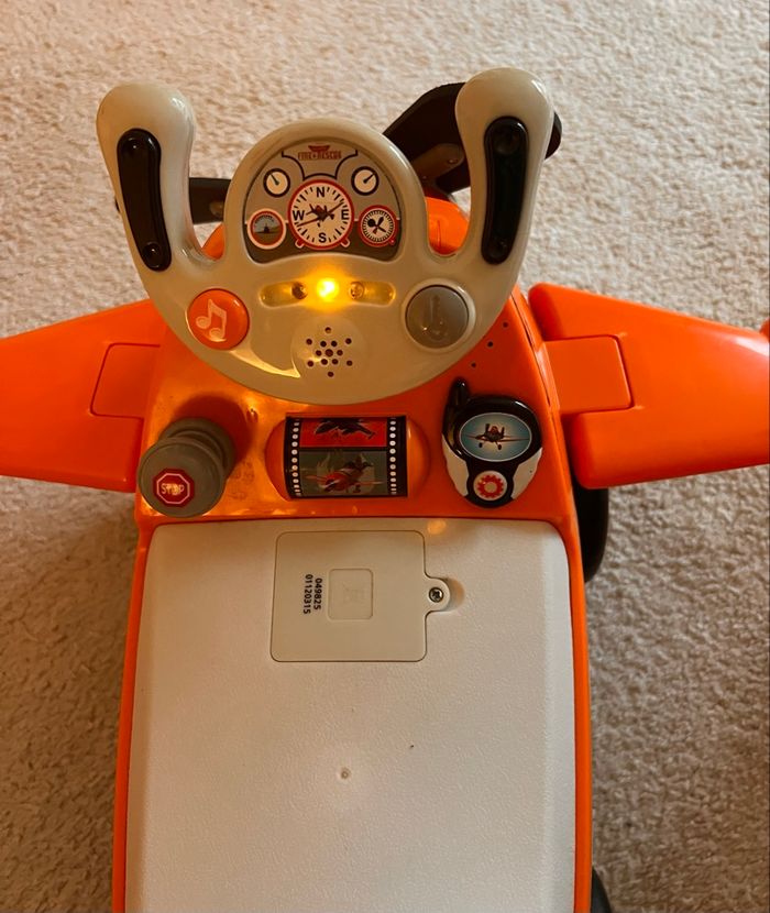 Avion porteur Dusty planes musical - photo numéro 5