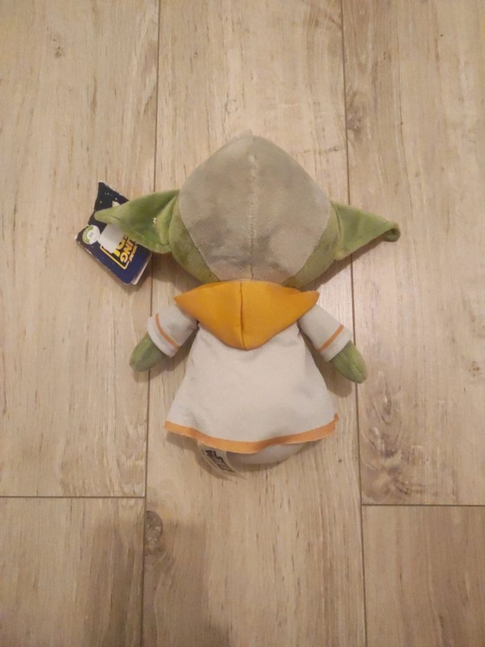 Bébé Yoda - photo numéro 2