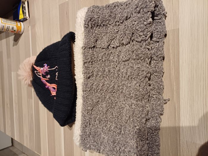 bonnet et tour de cou pour filles taille 6 ans - photo numéro 2