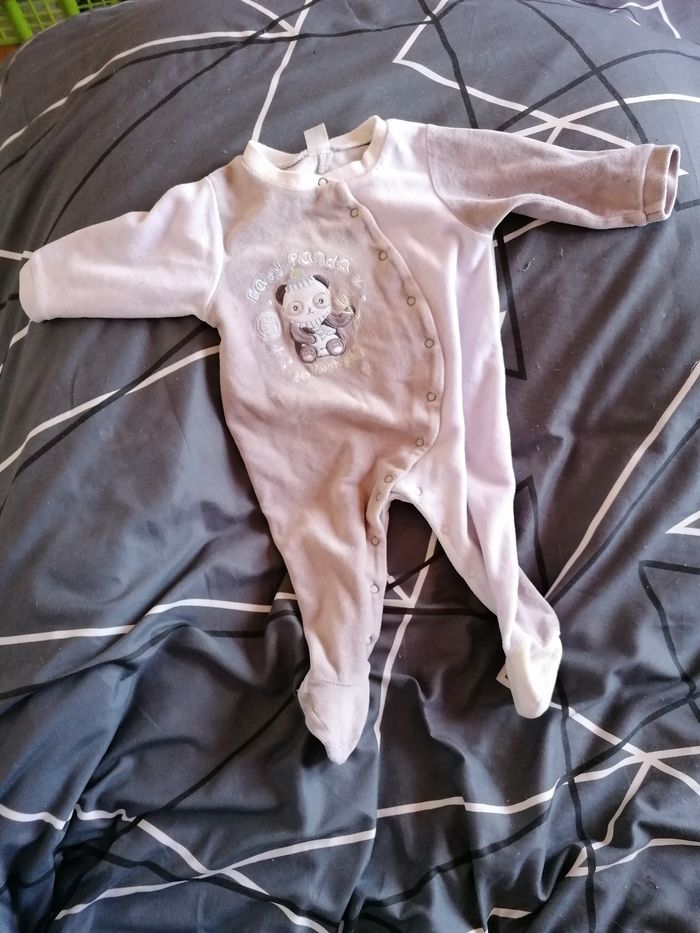 Pyjama - photo numéro 2