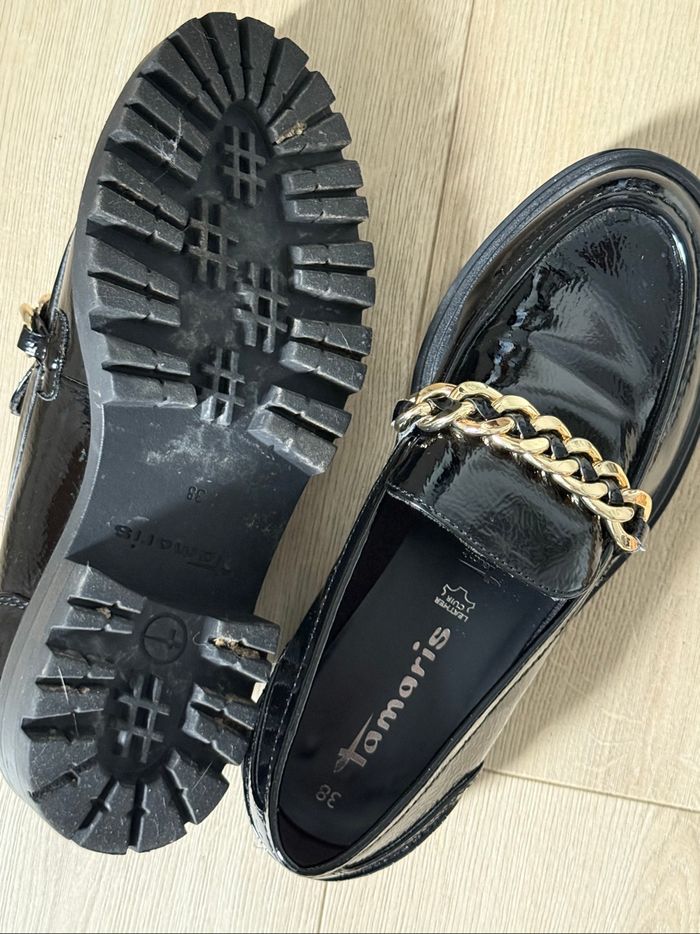 Mocassins vernies  noires Tamaris T38 - photo numéro 5