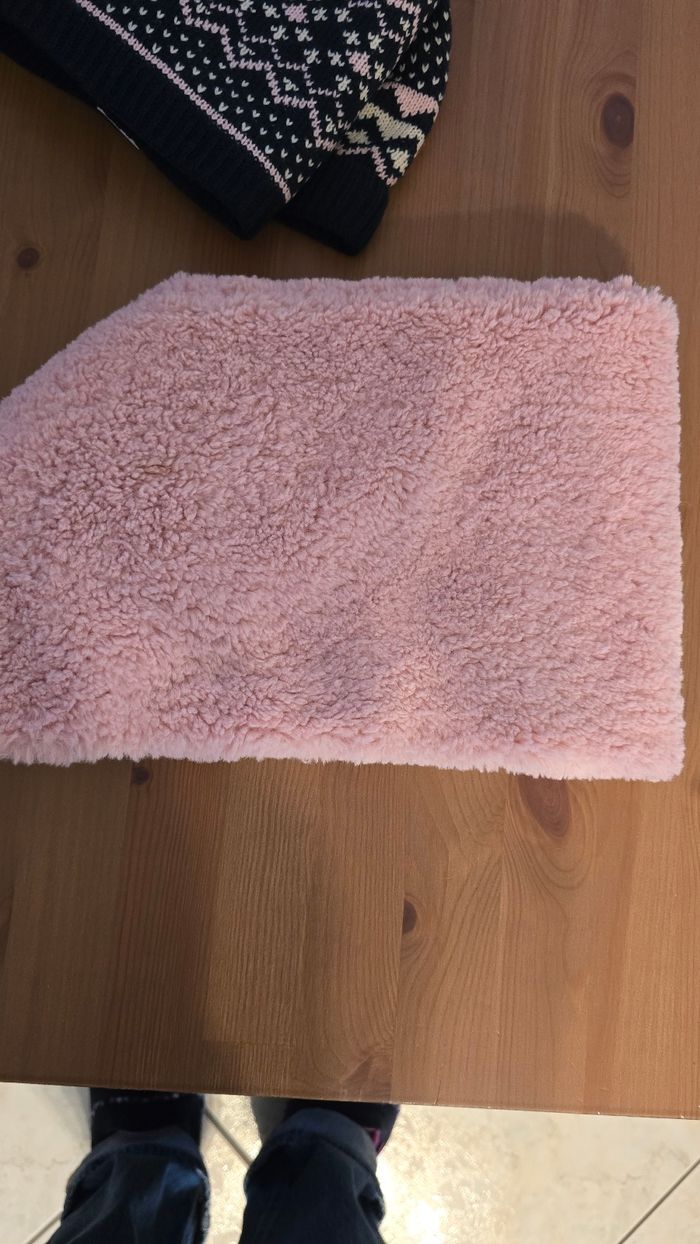 Neufs (non portés) 🥰🩷  bonnet et snoods 8 ans fille 🥰🩷 - photo numéro 6