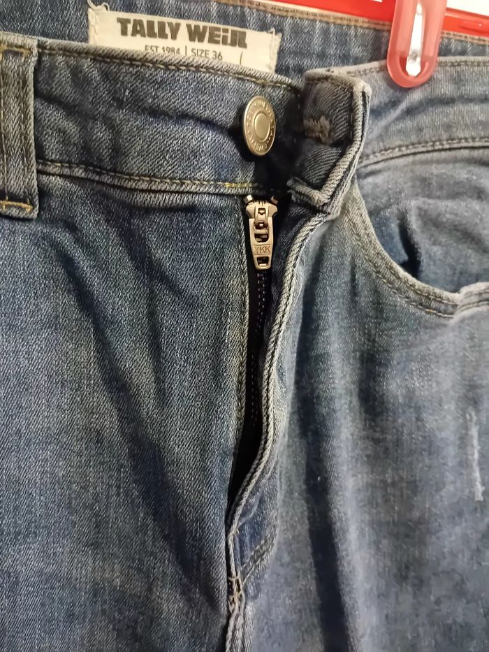 Jean troué - photo numéro 4