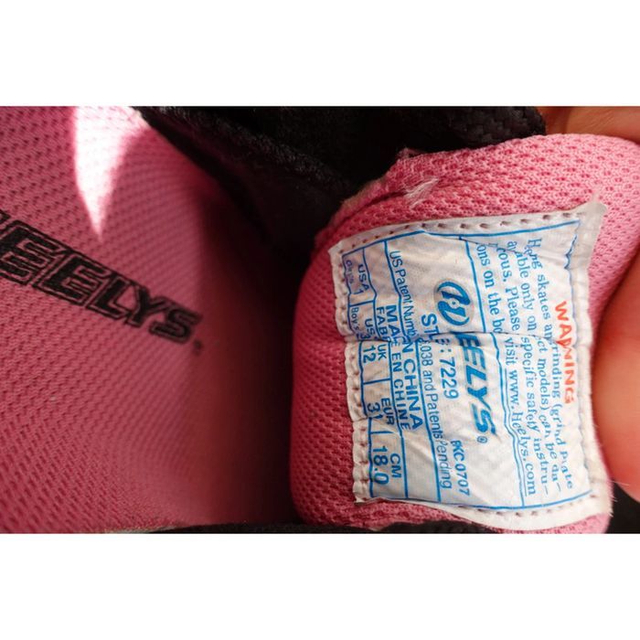 Baskets/chaussures Heelys à roulettes, taille 31 - photo numéro 3