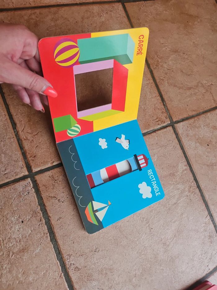 Lot de 2 livres 1 er age - photo numéro 9