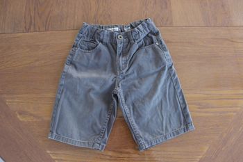 Short garçon 8 ans in Extenso