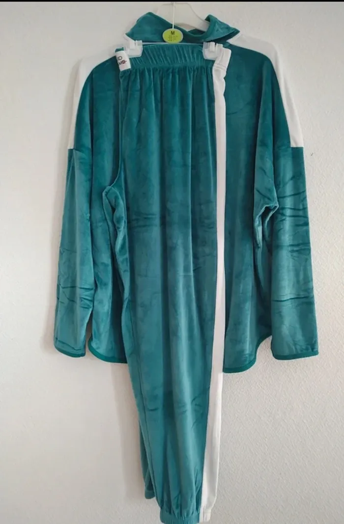 Pyjama squid game 222 - photo numéro 2