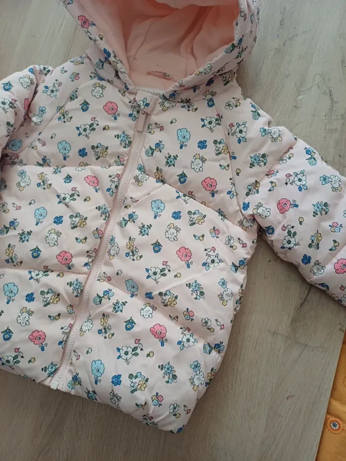 Manteau doudoune fleuri primark - photo numéro 3