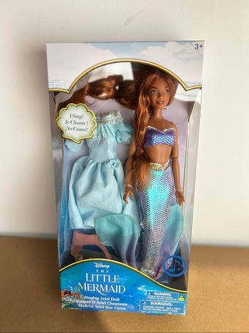 Poupée Disney Ariel La petite sirène qui chante