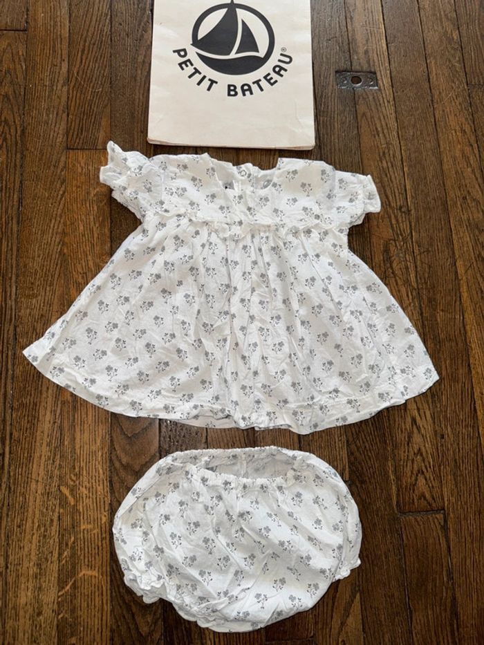 Robe petit bateau 3 mois