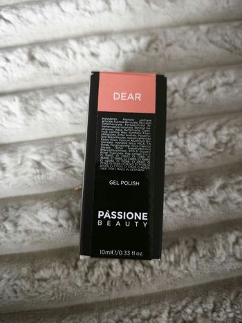 Vernis semi-permanent