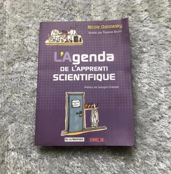 Livre : L’agenda de l’apprenti scientifique