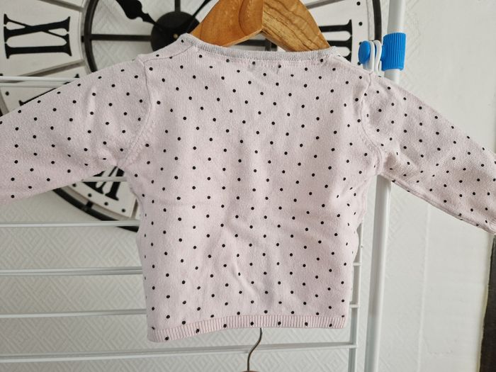 Lot 2 pulls 3 mois - photo numéro 5