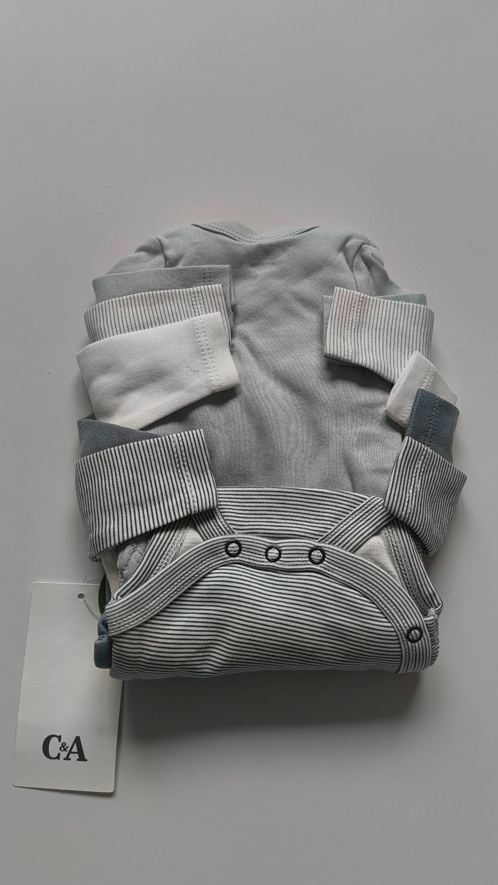 Pack de 5 bodies nouveau né C&A - photo numéro 3