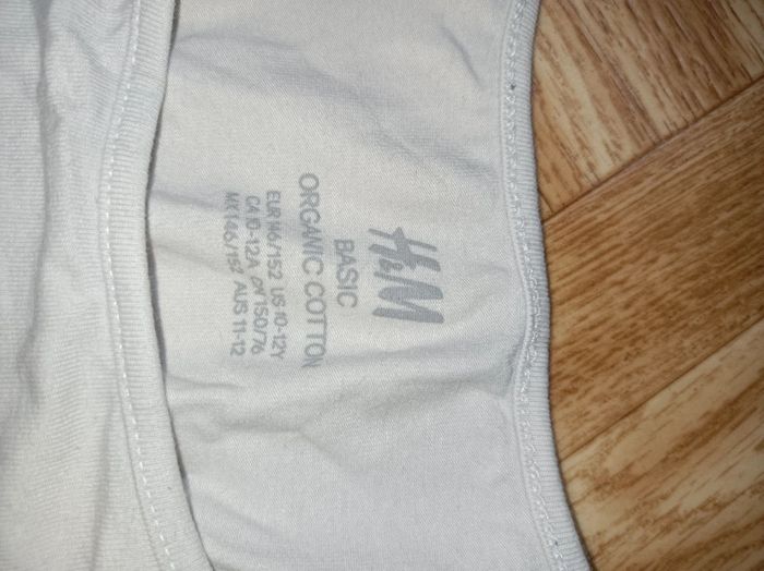 Débardeur fille H&M en bon état taille 10-12 ans - photo numéro 2