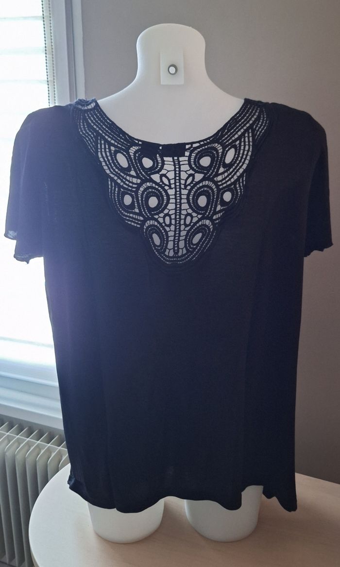Tee-shirt femme - photo numéro 2