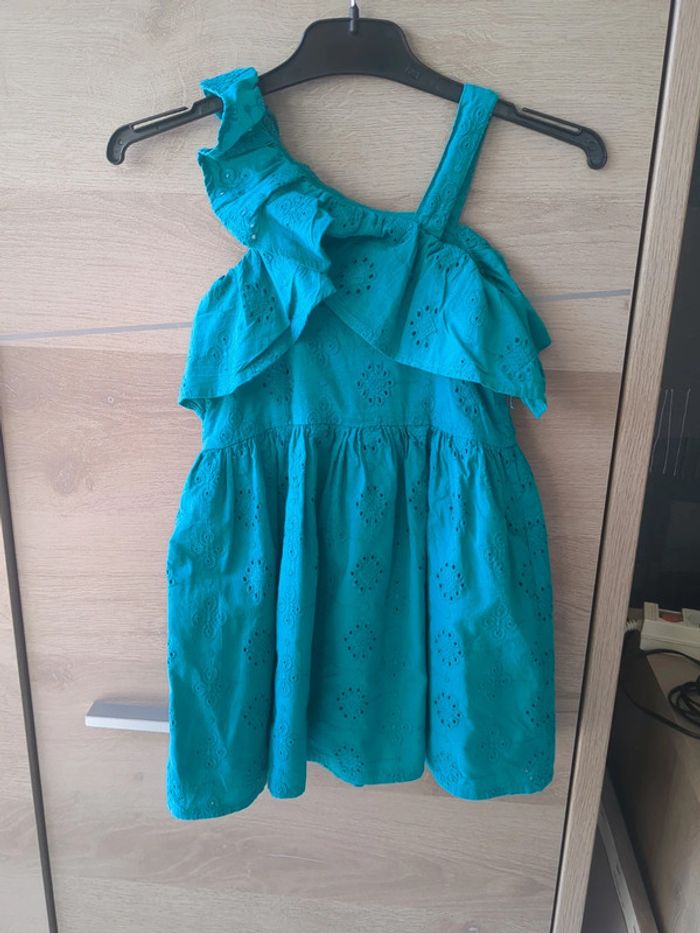 Robe tape à l'oeil 3 ans - photo numéro 2