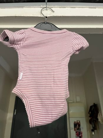 Body fille 1 mois p’tit bisou