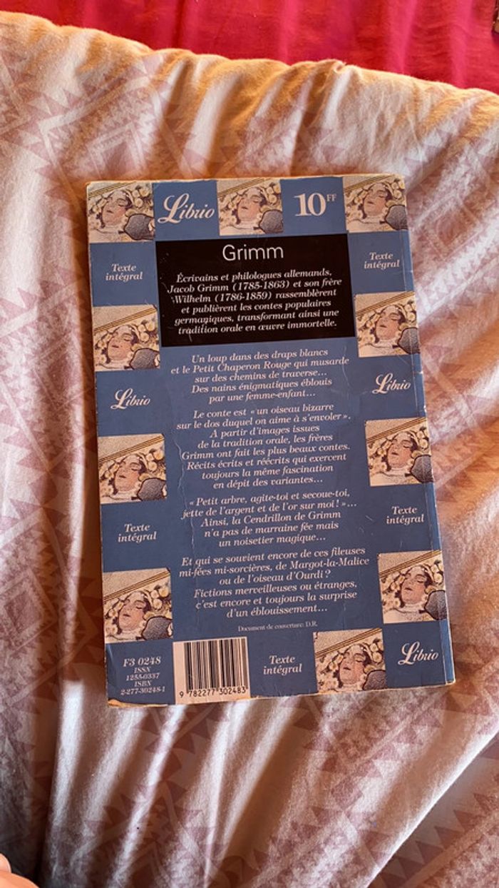 Livre Blanche Neige et autres contes de Grimm - photo numéro 2