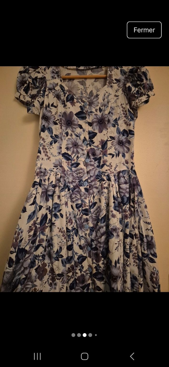 Robe vintage à fleurs 🌸 - photo numéro 3