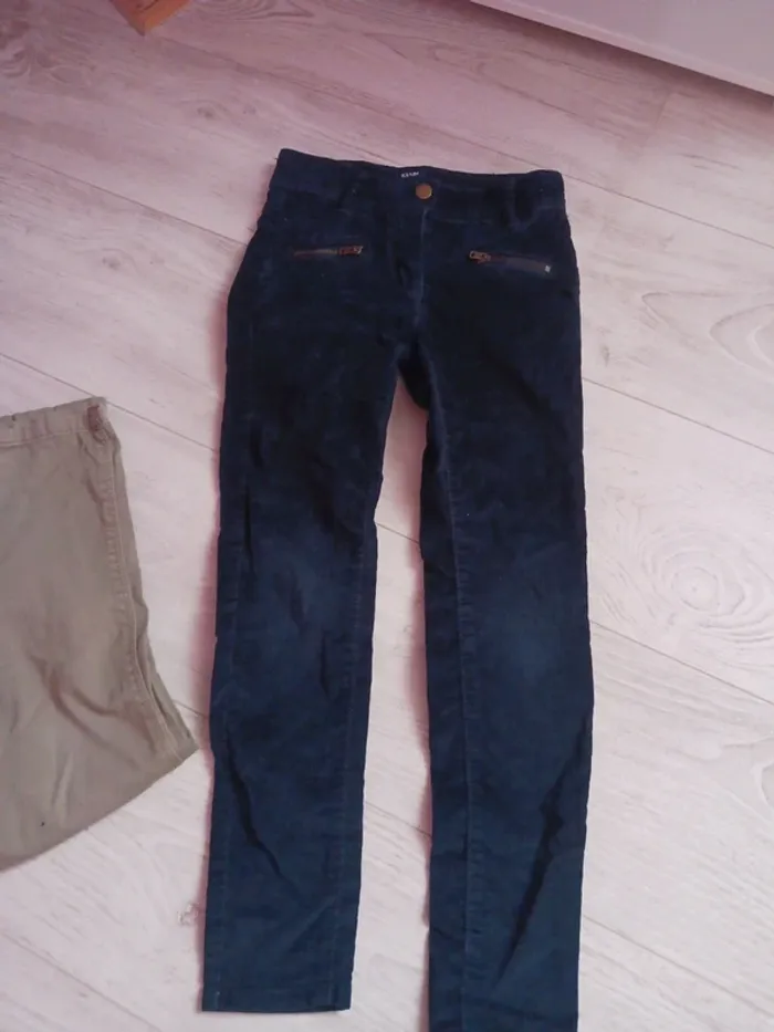 Lot de 2 pantalons 7 ans - photo numéro 2