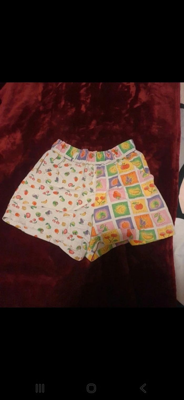 Short taille 9-10 ans
