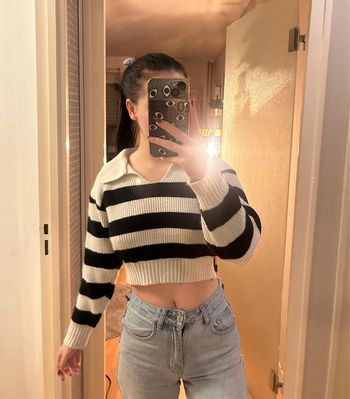 Pull crop top noir et blanc 👚
