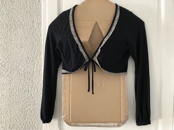 BB- Haut noir et dentelle grise T38/40