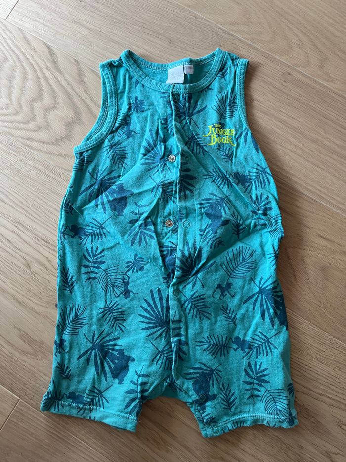 Lot 10 vêtements 18M - photo numéro 9