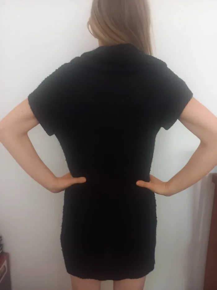 Robe pull noire - photo numéro 3