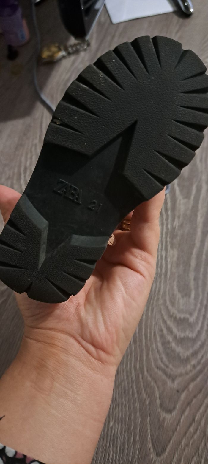 Bottine fille Zara taille 21 - photo numéro 5