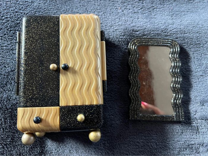 Petite poupée Lol surprise + armoire + accessoires comme sur la photos ( 22 ) - photo numéro 5