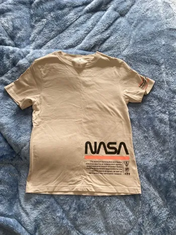 Tee-shirts