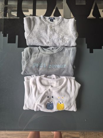 Lot de 3 pyjamas 1 mois