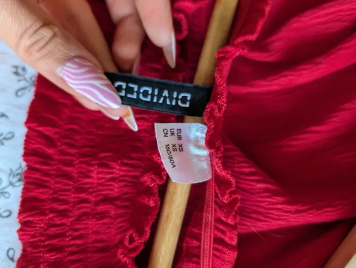 Blouse rouge épaules nues élastique bohème chic H&M Taille 34 - photo numéro 7