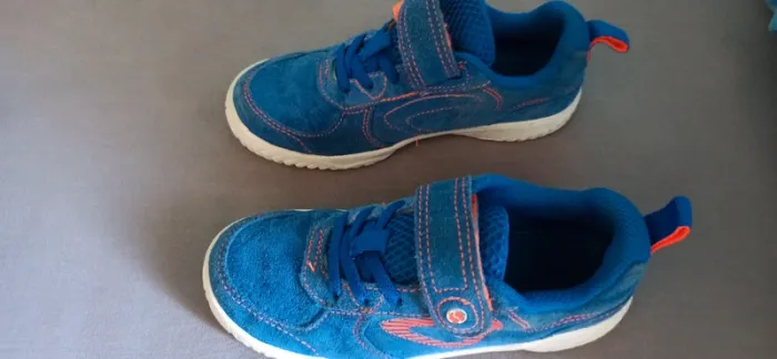 Baskets bleues pour salle de sport - photo numéro 2