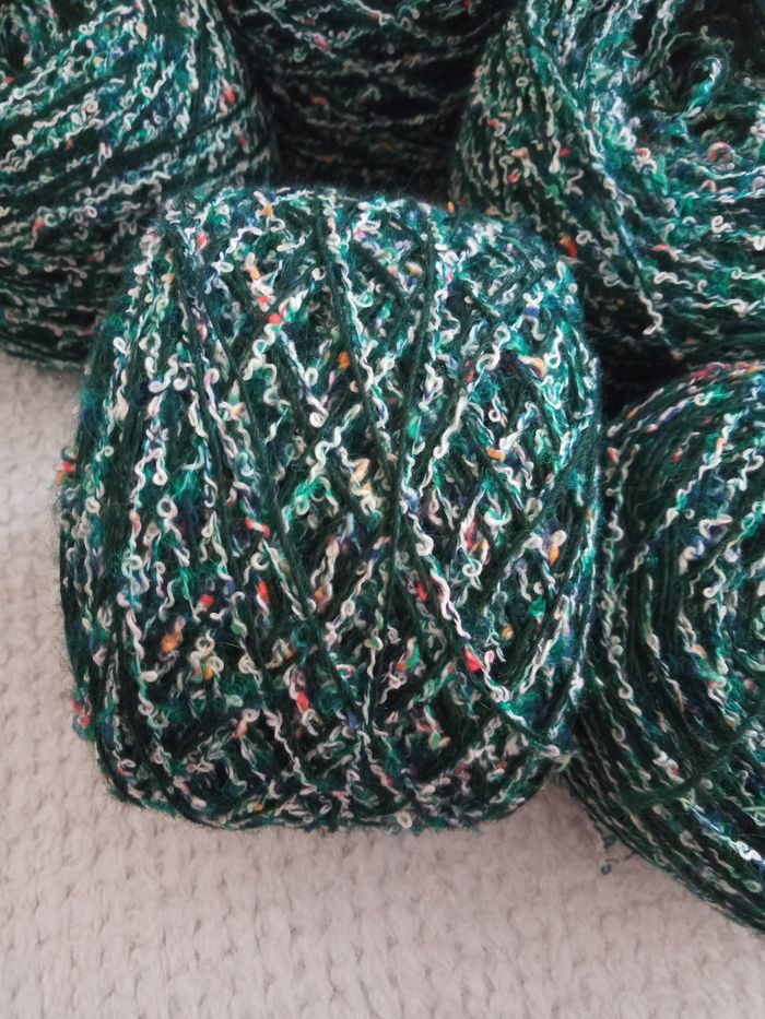 Lot de 5 Pelotes Fantaisies effet bouclettes (470g) - photo numéro 3